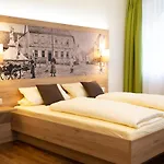 酒店 Der Patrizierhof - Weingut - Familie Grebner 3*