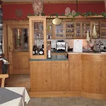 Der Patrizierhof - Weingut - Familie Grebner 3* Grosslangheim