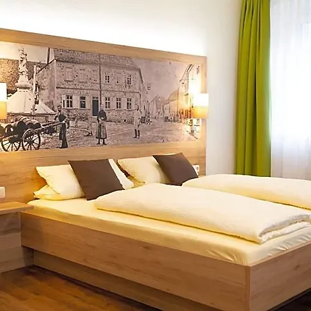 Ξενοδοχείο Der Patrizierhof - Weingut - Familie Grebner 3*